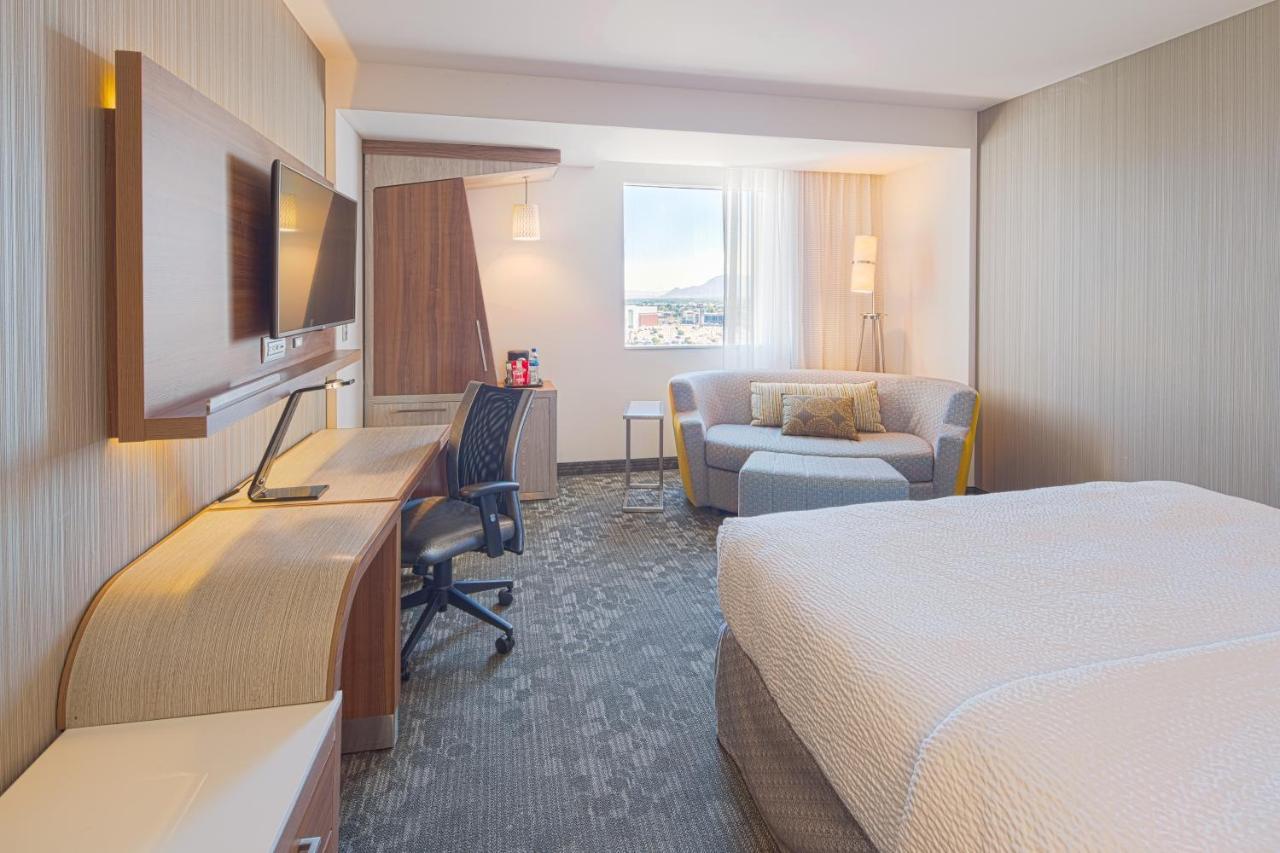 Courtyard By Marriott Saltillo Exteriér fotografie
