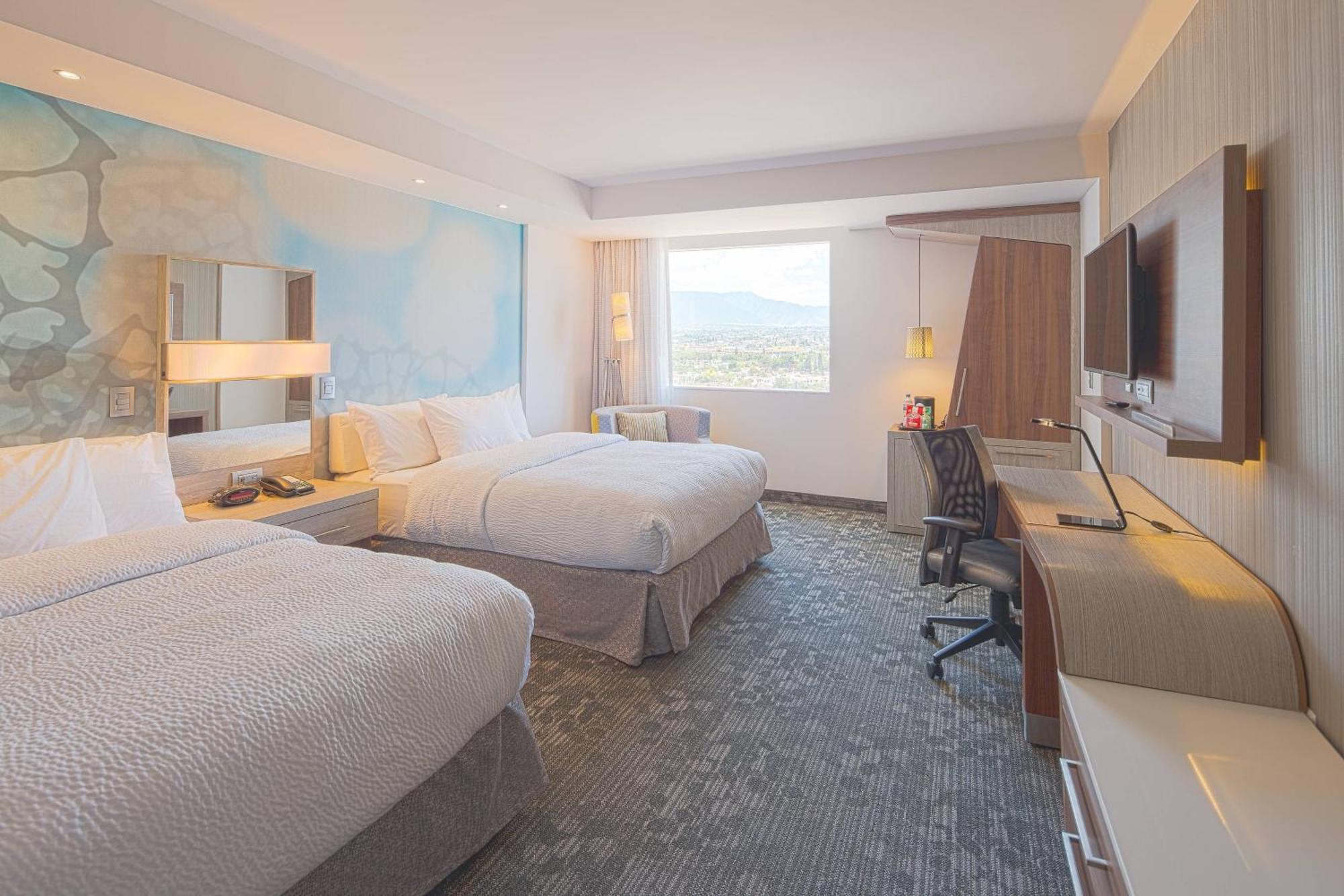 Courtyard By Marriott Saltillo Exteriér fotografie