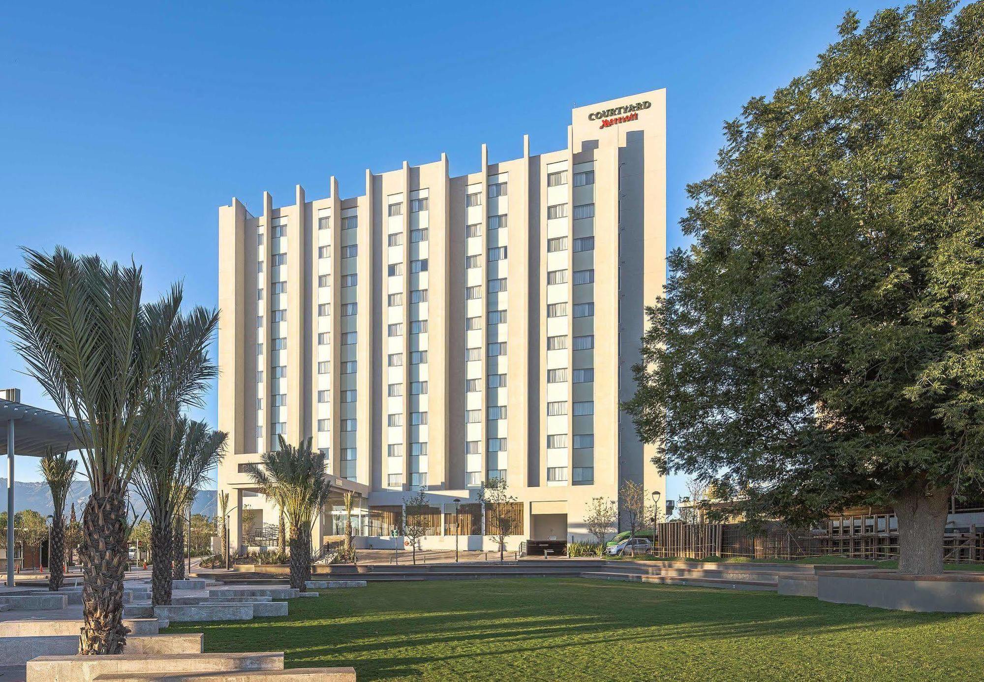 Courtyard By Marriott Saltillo Exteriér fotografie